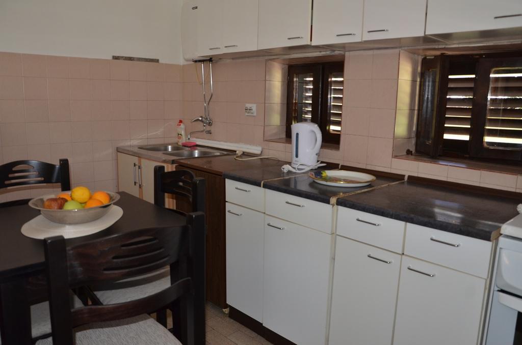 Mg Apartments And Rooms Budva Bagian luar foto