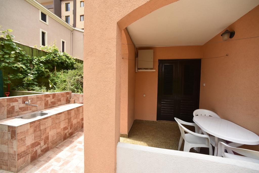 Mg Apartments And Rooms Budva Bagian luar foto